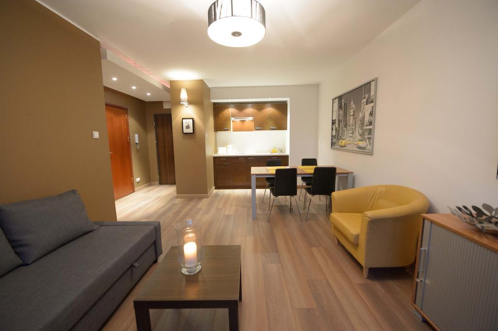 Apartamenty Karawela - Marina Primore Widok Na Morze グダニスク 部屋 写真